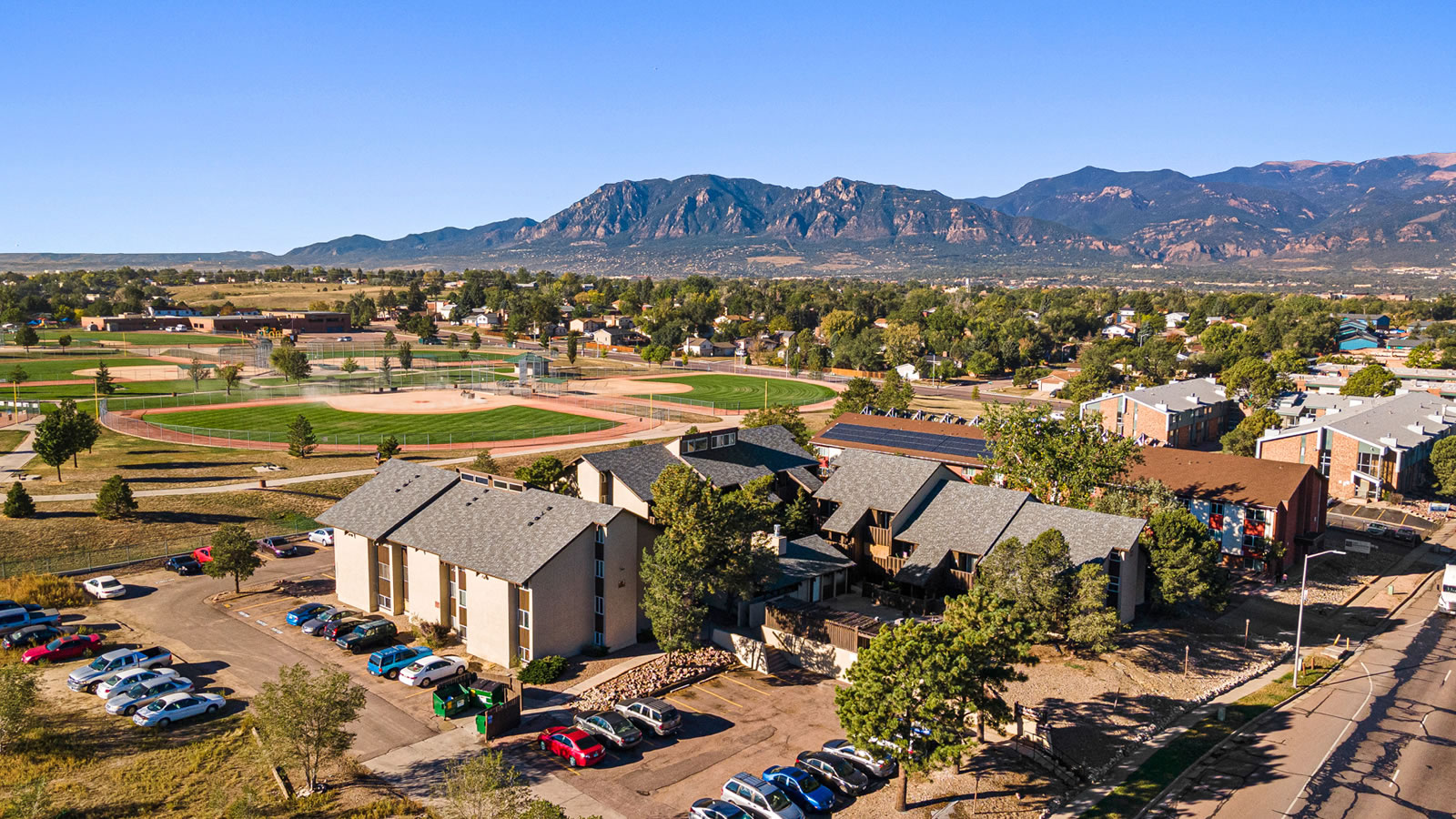 Just Sold: Cedar Ridge Apartments
